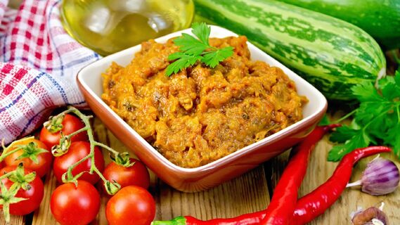 Готовить кабачковую икру стало в два раза проще