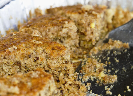Смешиваю орехи и шоколад – получаю вкуснейший греческий пирог: готовится за меньше чем за час – а впечатлений на всю жизнь