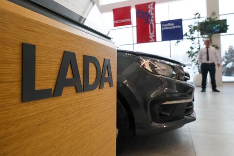 Lada теряет скорость: Haval и Tenet наступают на пятки в Петербурге