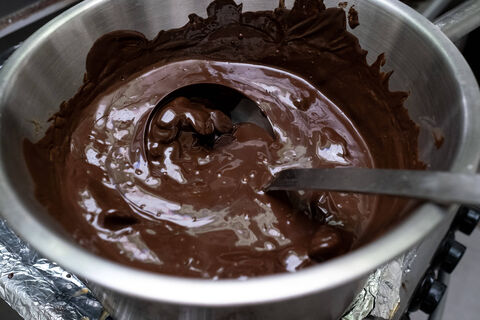 Не в духовке и не на сковородке: шоколадная запеканка в микроволновке за 10 минут