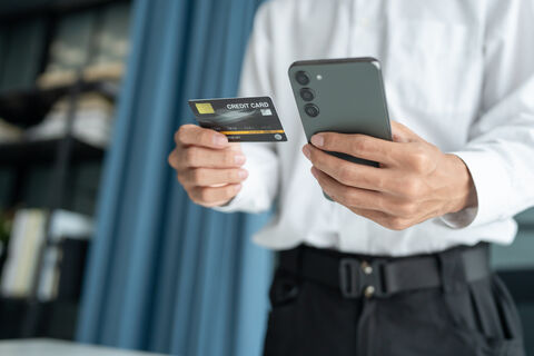 Всем, у кого есть банковская карта, сообщили о малоизвестном запрете: эту ошибку совершают многие 