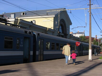 вокзал, поезд