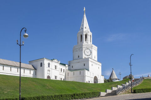 Российский кремль, заложенный в X веке: является символом слияния культур - аналогов нет во всем мире