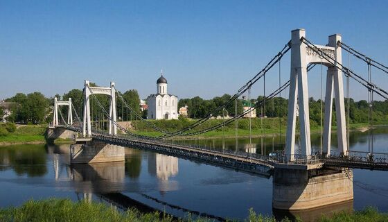 Цепные мосты, построенные в 1853 году: уникальное сооружение в российской провинции — где находится переправа