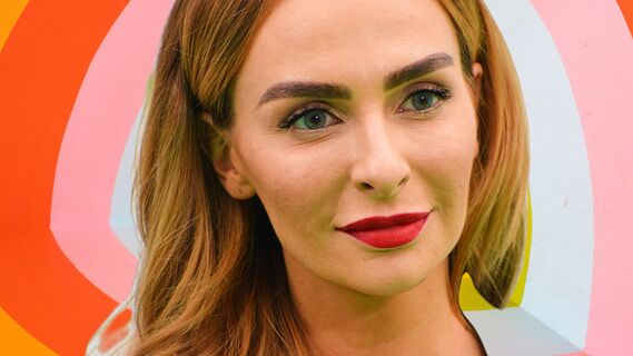 «Что с ногами?»: болезненная худоба звезды Comedy Woman напугала фанатов