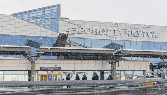 Какое расстояние от Санкт-Петербурга до Якутска?