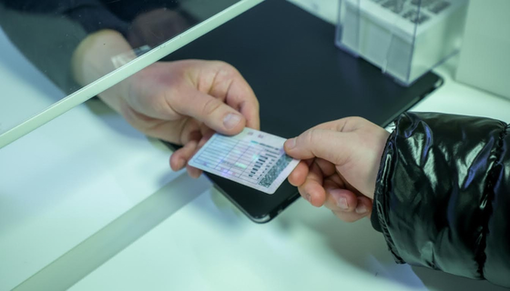 Какие документы нужны для замены водительского удостоверения?