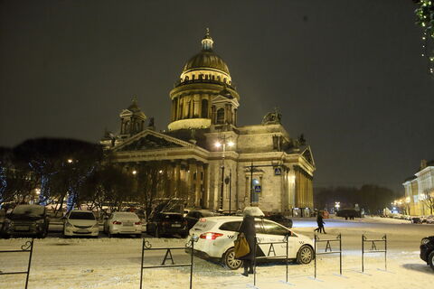 Все дороги на новогодние праздники ведут к Неве: Петербург — лидер по бронированию жилья