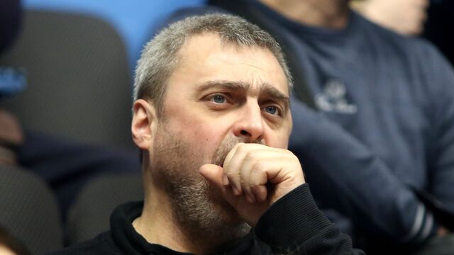Почему люди всегда зевают при виде других зевающих: феномен наконец объяснили 