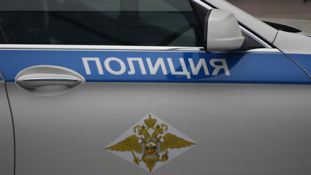Полиция накрыла рестораны в Петербурге, где девушки обманывали мужчин на деньги