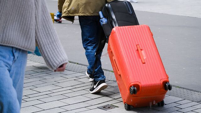 Почему я не выбрала чемодан-самокат: мой опыт и полезные советы — стоит ли переплачивать за необычные функции