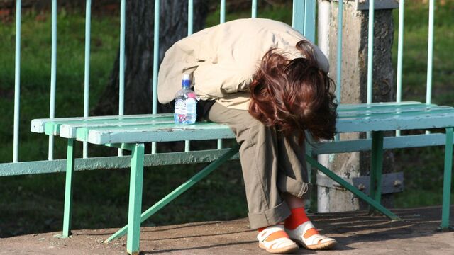 Домашняя ссора обернулась трагедией: в Петербурге подростка госпитализировали с химическим ожогом