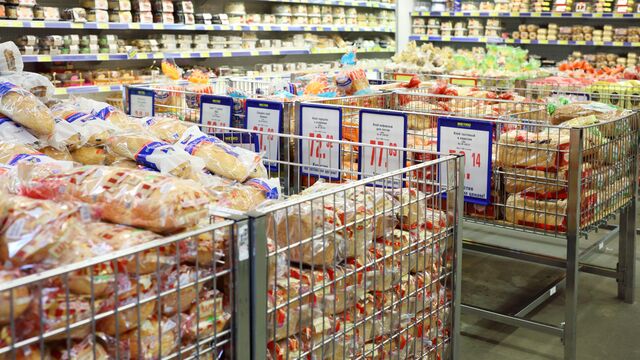 Не для блага покупателей: вот зачем в магазинах на самом деле устраивают акции