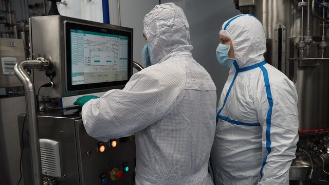 Кровь изо рта и сильные боли: что за смертельная эпидемия надвигается на человечество 