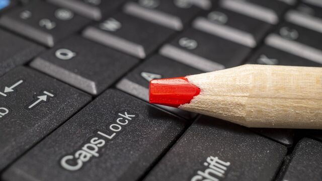 День CAPS LOCK, умных людей и дружбы с собакой: вот какие праздники отмечают в России и в мире 22 октября