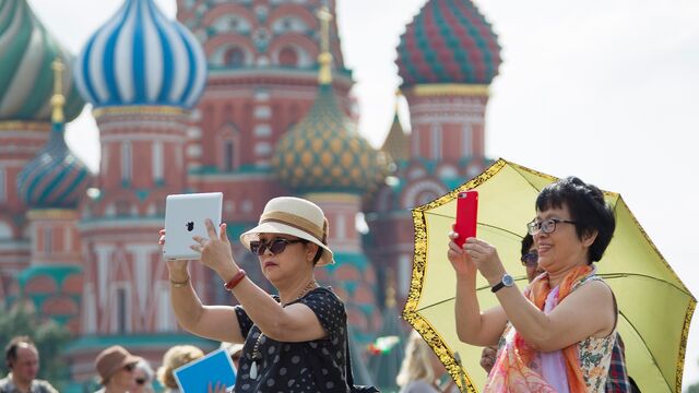 Какие товары китайцы покупают в России на сувениры