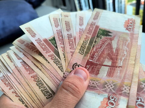 Только для Санкт-Петербурга: пенсионерам объявили о дополнительных выплатах к Новому году