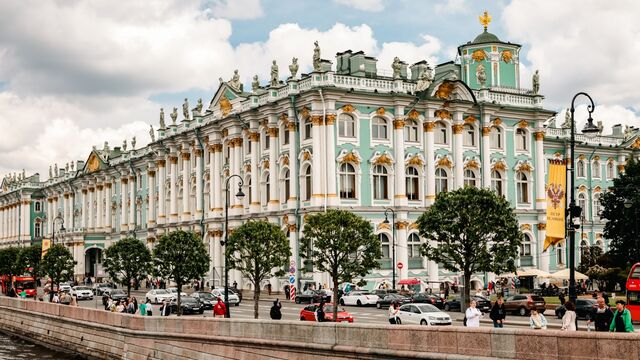 Самые популярные мифы про петербуржцев: разбираемся, правда это или нет – часть 2