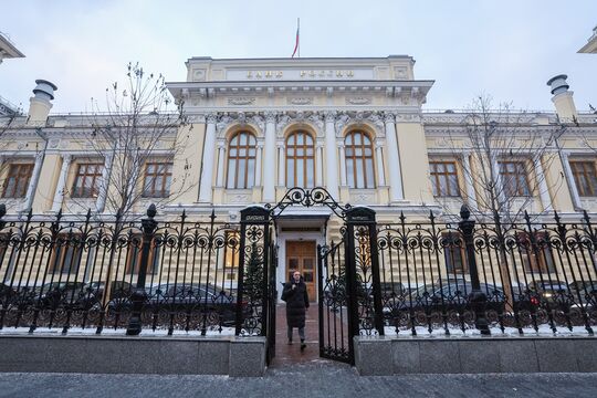 Под 292 процента: петербуржцам объявили новые драконовские условия кредитования