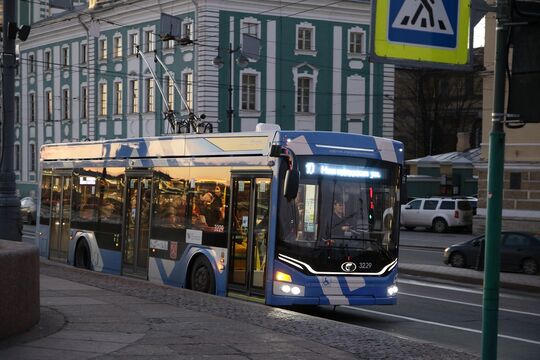 Неожиданно: кому в Петербурге готовы платить почти 200 тысяч рублей