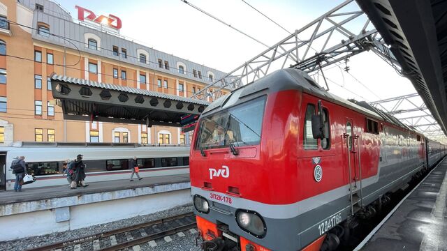 Новая опция от РЖД: запрыгнуть в последний вагон стало намного проще