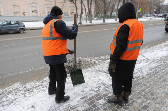 Помоги городу и себе: студентам предоставили возможность подзаработать после снегопада в Петербурге