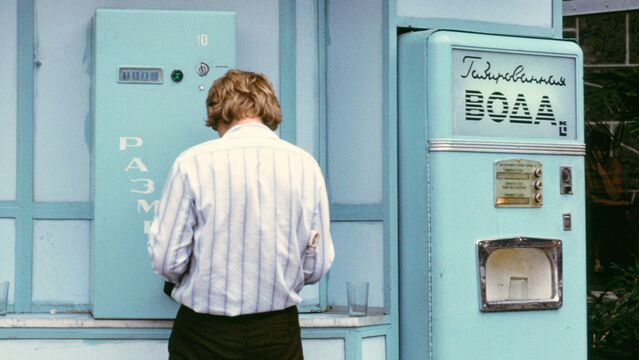 Из морской капусты, свеклы и кетчупа: какие странные газировки выпускали в СССР