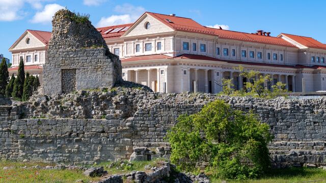 Отдых в Крыму-2024: жара, высокие цены и переполненные пляжи — как я со всем этим справилась