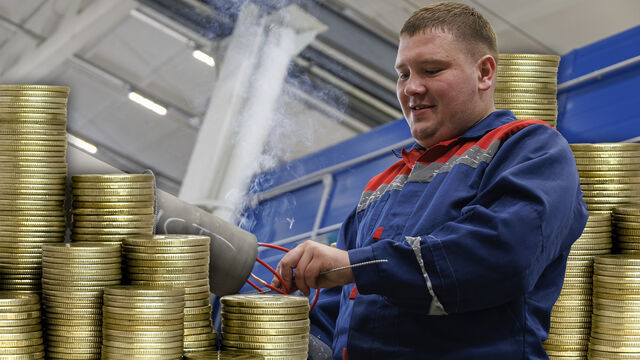 Как выбить прибавку к зарплате: россияне назвали рабочие способы (и что действительно сработало)
