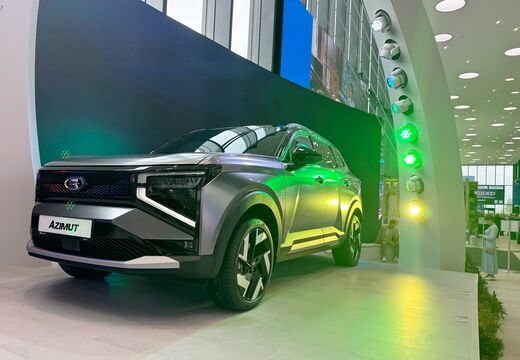«Скучный и пресный», но шансы есть: как оценили Lada Azimut иностранцы