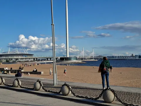 Петербург из песка: в Парке 300-летия открылся фестиваль гигантских скульптур