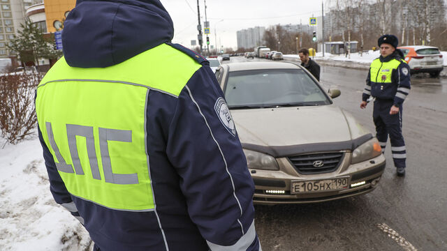 Стражи безопасного вождения выходят на «охоту»: кого сотрудники ГИБДД будут «отлавливать» на дорогах Петербурга 24-26 января
