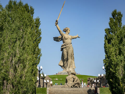 Чем заняться в Волгограде летом - план на июль и август: жара не станет помехой для отличного отдыха