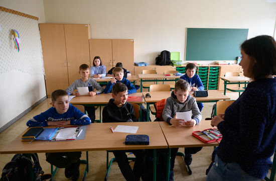 ПРИВЕЗТИ или ПРИВЕСТИ? Какую букву выбрать? Простое объяснение