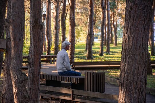 Синоптики обновили данные: циклон теряет силу, возвращается тепло