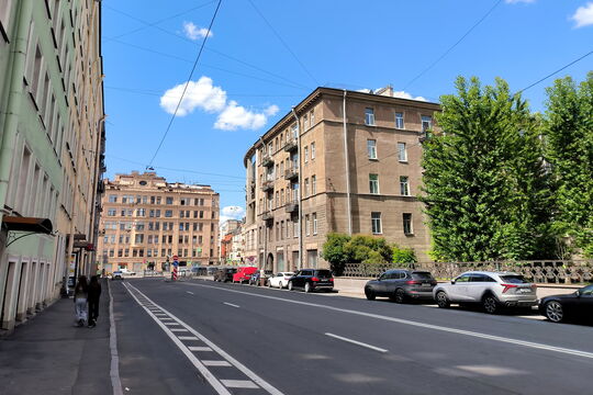 Прощай, парковка у помойки: Петербург за полгода отучили от автохамства
