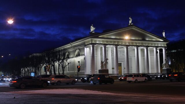 Что «Манеж» приготовил петербуржцам в 2025 году: цены, самые главные выставки и мероприятия