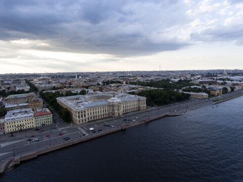 Прогноз сбывается: Петербург ждет пиковый зной и понижение температуры к выходным