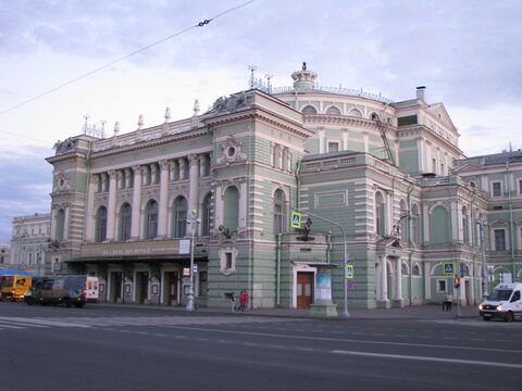 Секретный Прокофьев и полотна, которых не видели 100 лет: куда сходить в Петербурге, пока стоят белые ночи