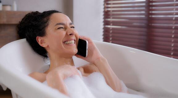 Фото ванной с телефона 13 090 рез. по запросу "Bath ritual" - изображения, стоковые фотографии и вектор