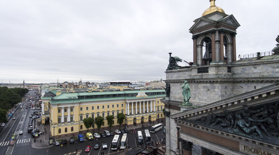 Москва против Петербурга: какие фильмы отражают дух двух столиц