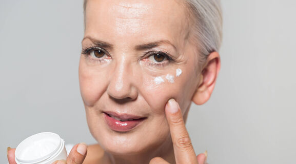 Сахарное печенье будет таять во рту: рецепт на скорую руку из простых ...