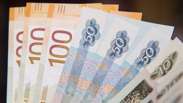 Экономить больше не придётся: в России предложили поднять МРОТ