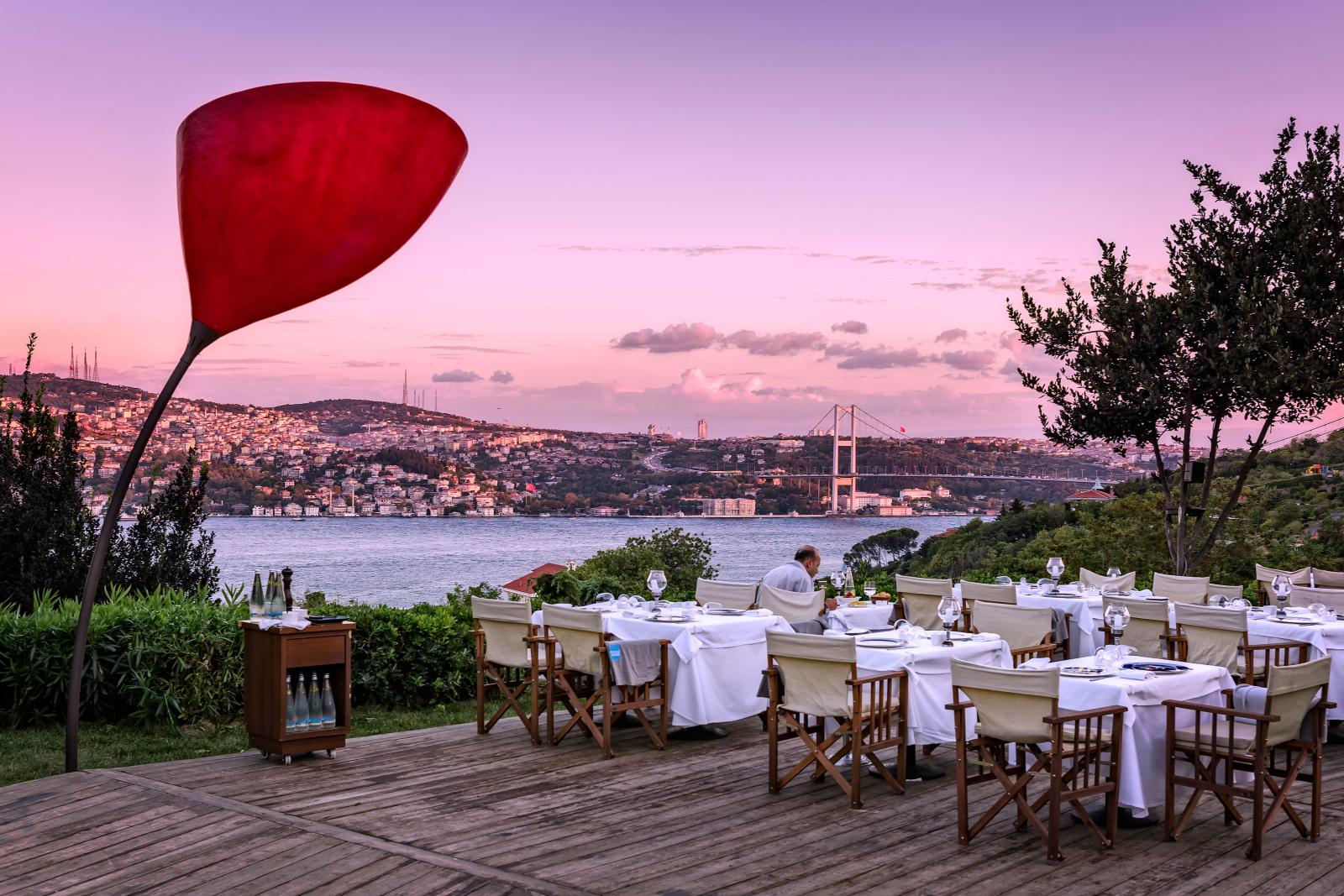 Ресторан Sunset Grill & Bar в Стамбуле