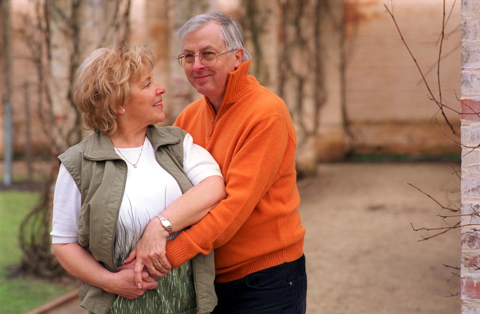 «Отношения — это не работа»: психолог Вика Дмитриева о любви после 50 и секретах счастливого брака - image 3