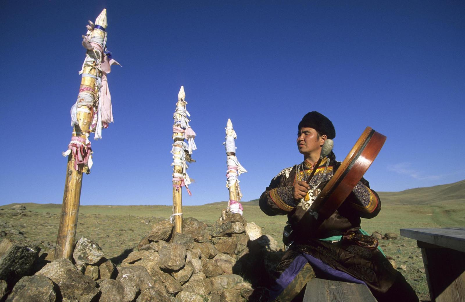 Отрезан от цивилизации: как живут люди в самом изолированном поселке на Байкале – здесь нет электричества и дорог - image 3