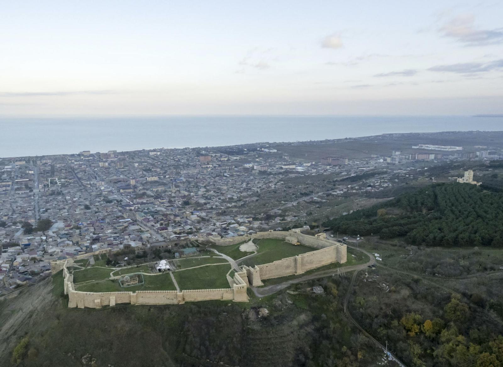 5000 лет истории, которые не укладываются в голове: что посмотреть а самом дневнем городе России - image 2