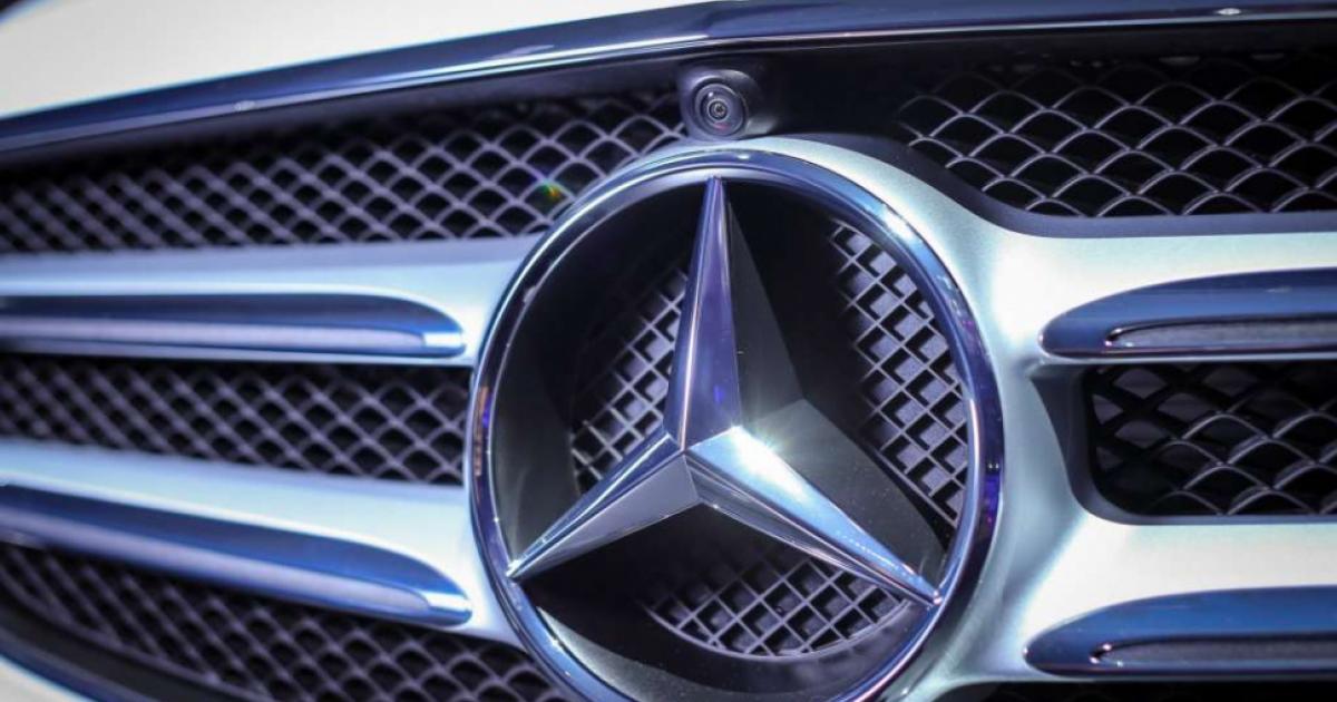 Mercedes-Benz EQE 2022 – теперь мы знаем о нем больше - image 1