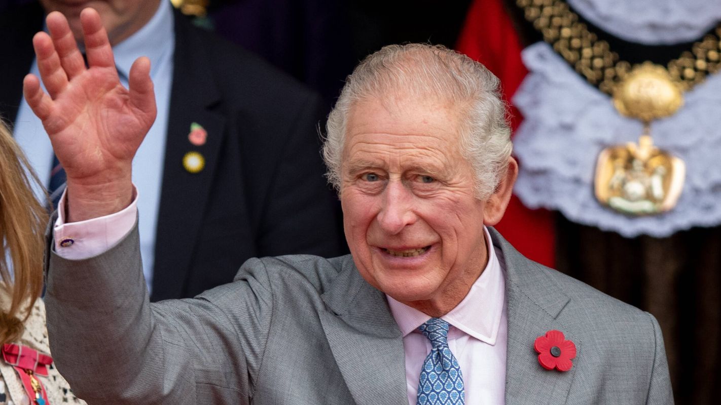 Увлечение Чарльза звездой экранов предали огласке: королевой могла ...