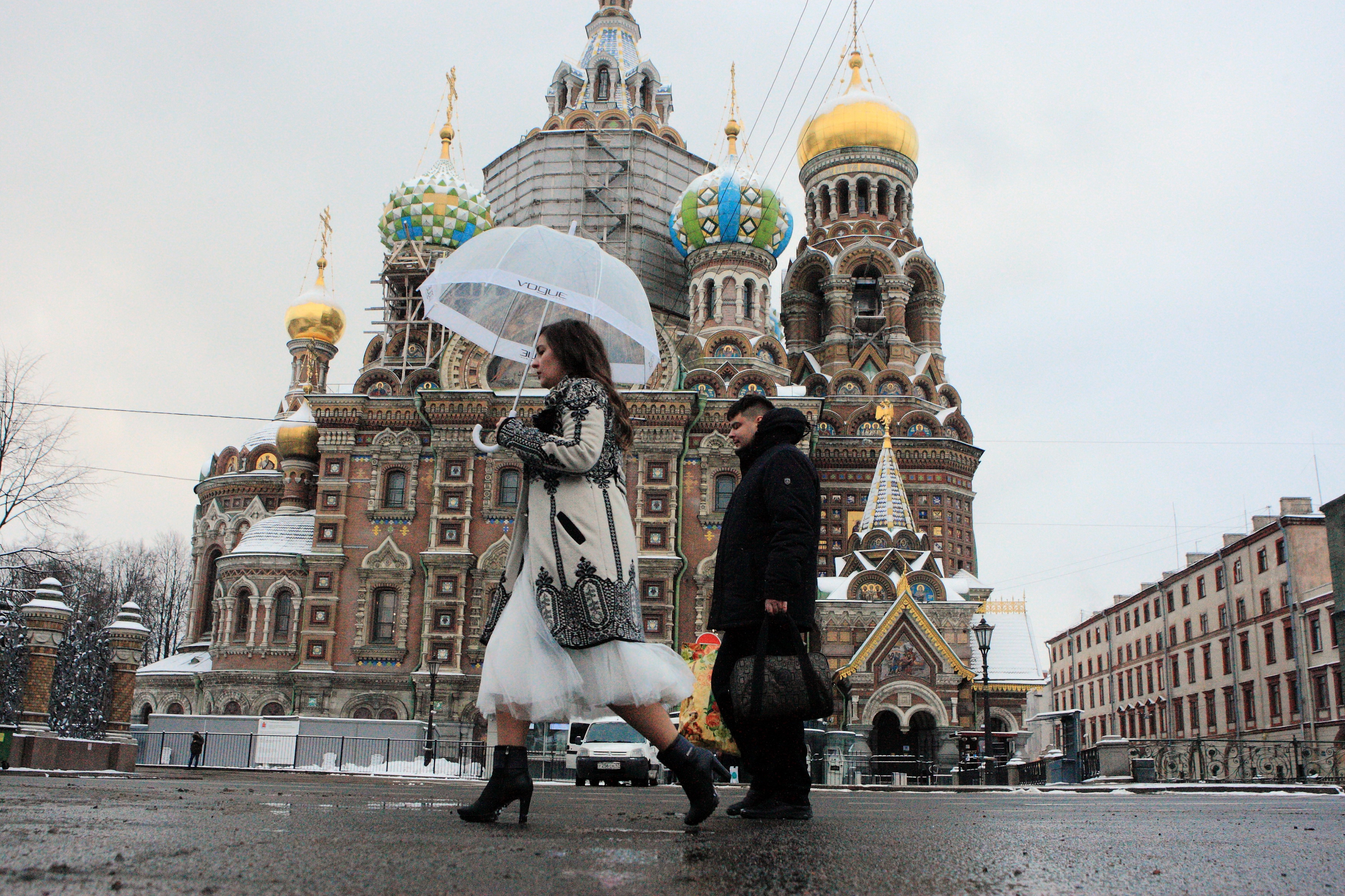 Вопрос для петербургских знатоков: кто мечтал снять строительные леса со Спаса на Крови 20 лет и почему